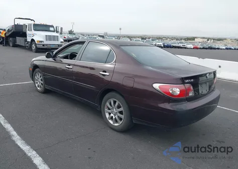 2002 Lexus Es 300 z USA, uszkodzony, nr VIN JTHBF30G020066068